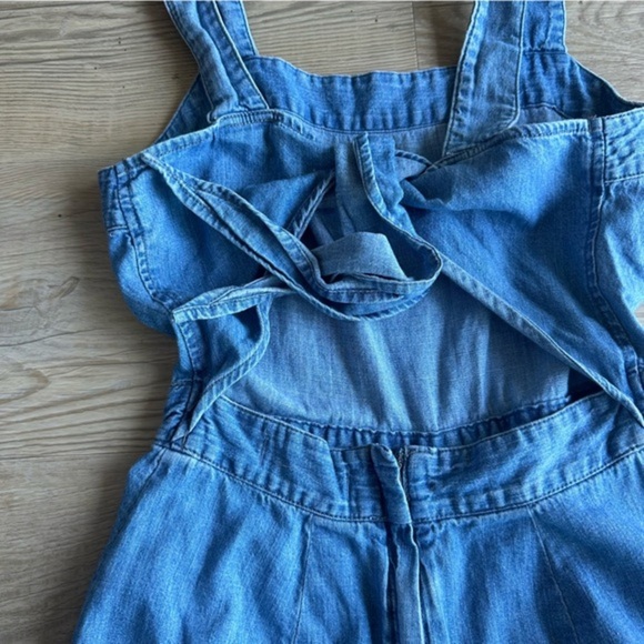 Madewell Denim Apron Bow-Back Jumpsuit size 00 - Picture 8 of 11